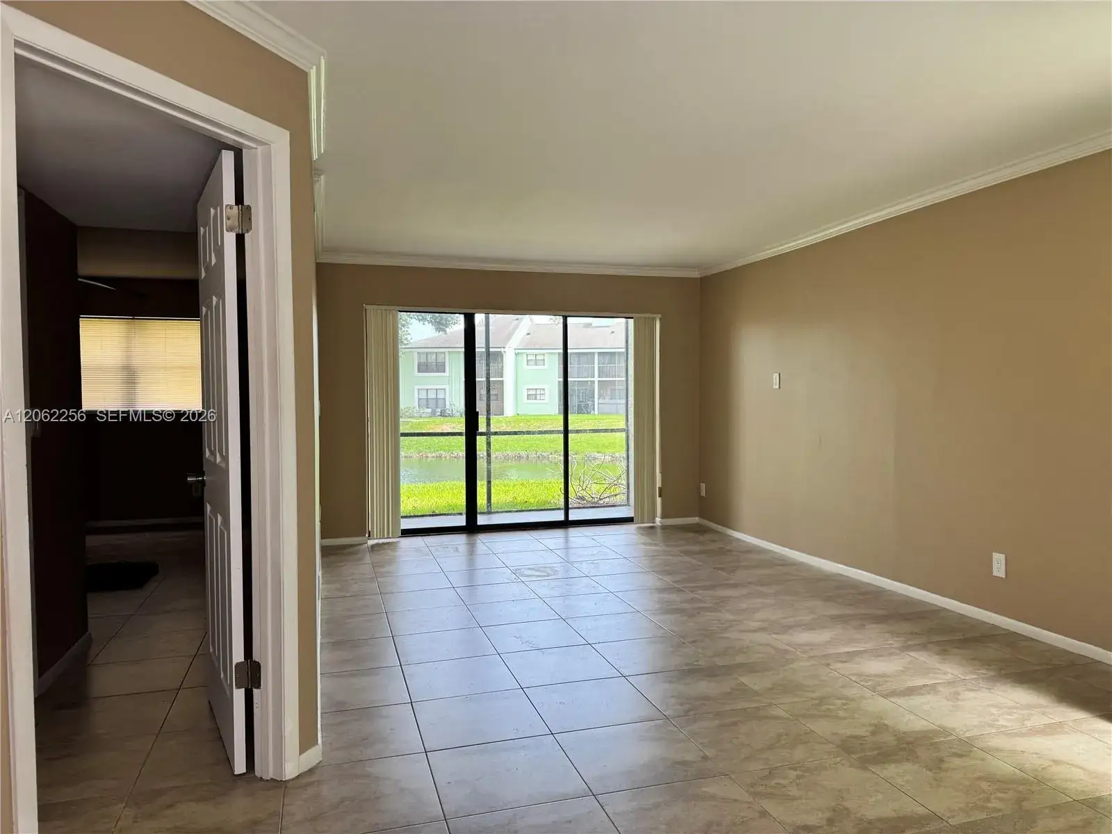 8749 NW 39th St # 8749, Sunrise FL 33351