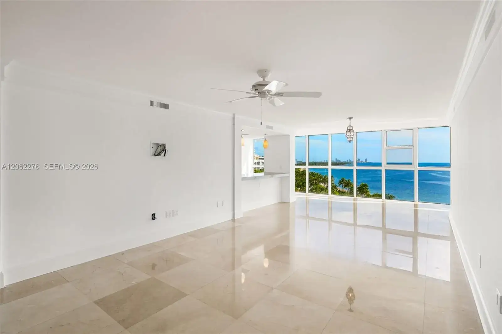 600 Grapetree Dr, Key Biscayne FL 33149 photo 3