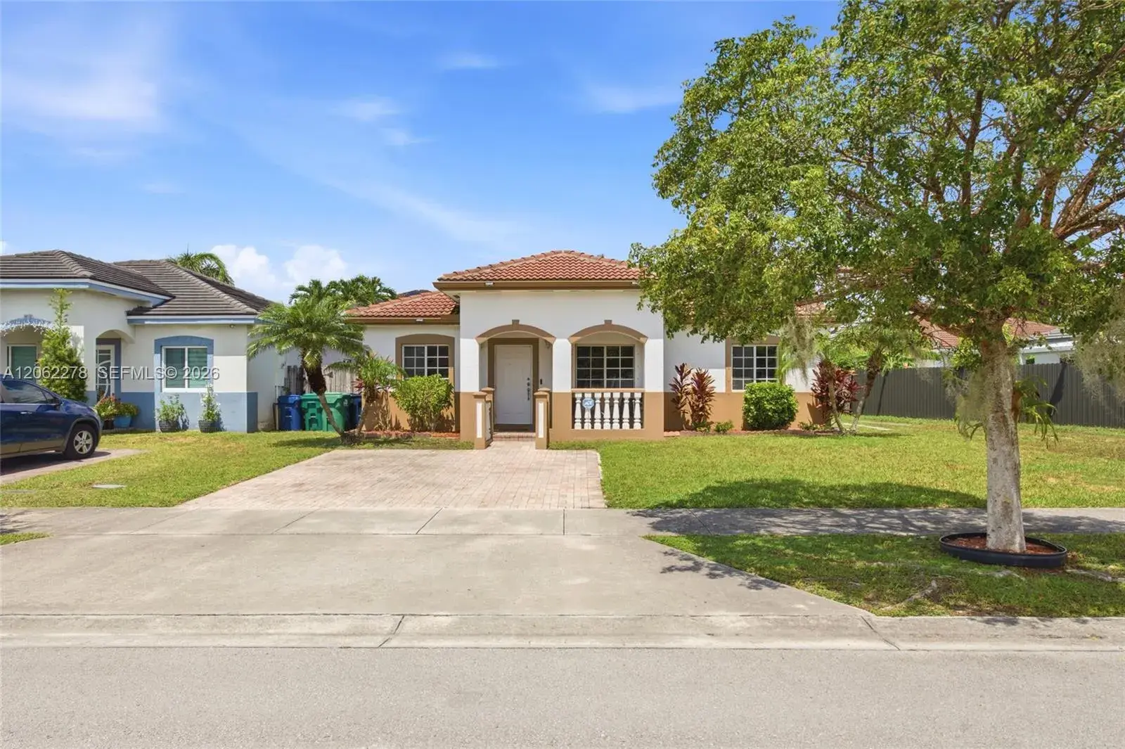 22470 SW 103rd Ave, Cutler Bay FL 33190 photo 2