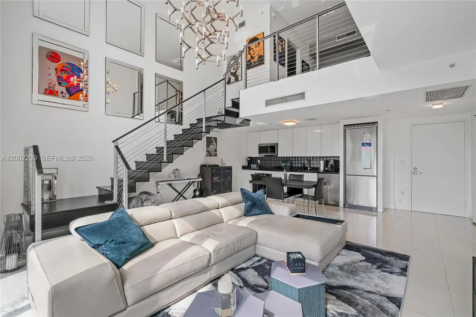 92 SW 3rd St # 708, Miami FL 33130 photo 4