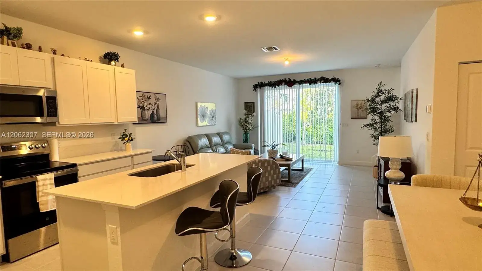 401 SE Crossoak Ln # 401, Port St. Lucie FL 34984 photo 5