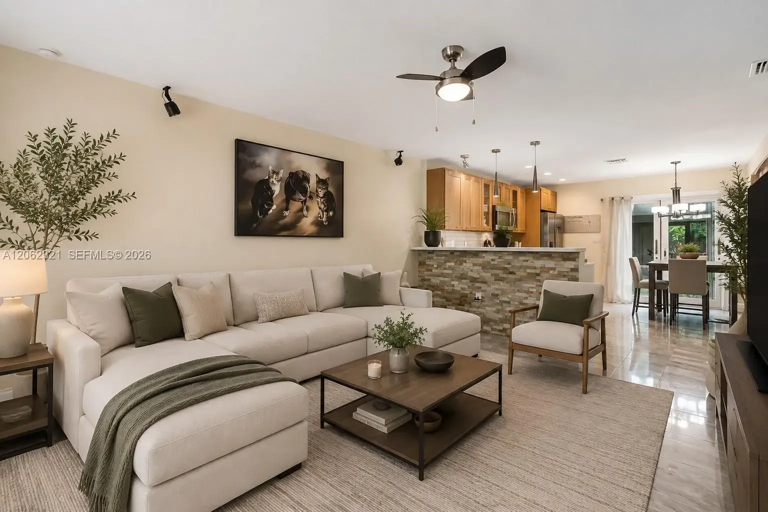 2115 NE 15th Ave, Wilton Manors FL 33305
