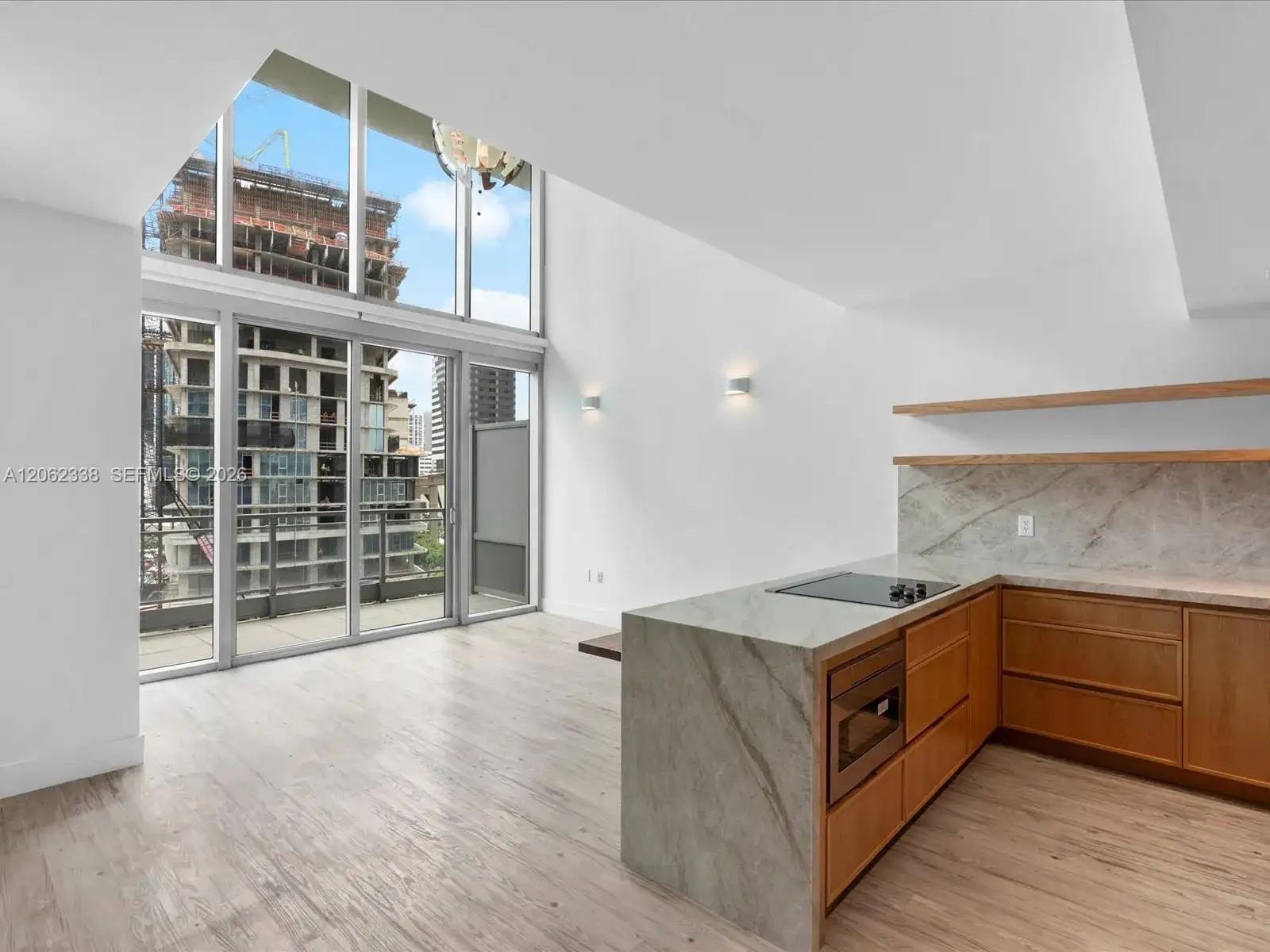 92 SW 3rd St # 704, Miami FL 33130 photo 2