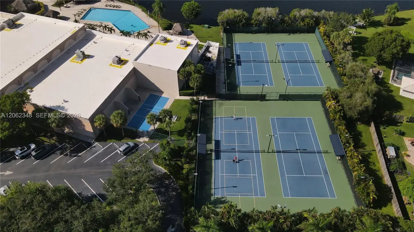 581 SW 169th Way, Weston FL 33326 photo 2