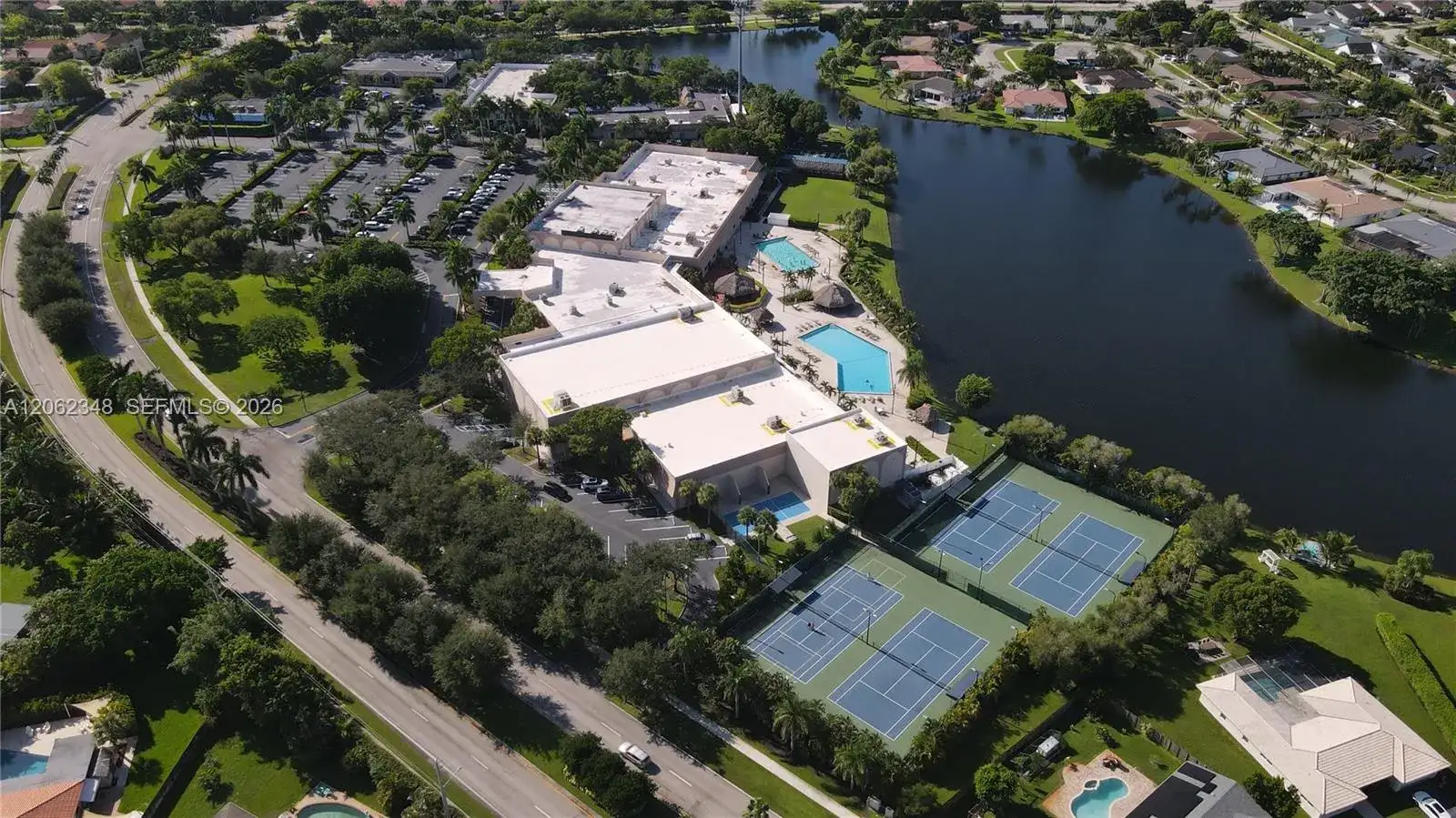 581 SW 169th Way, Weston FL 33326 photo 3