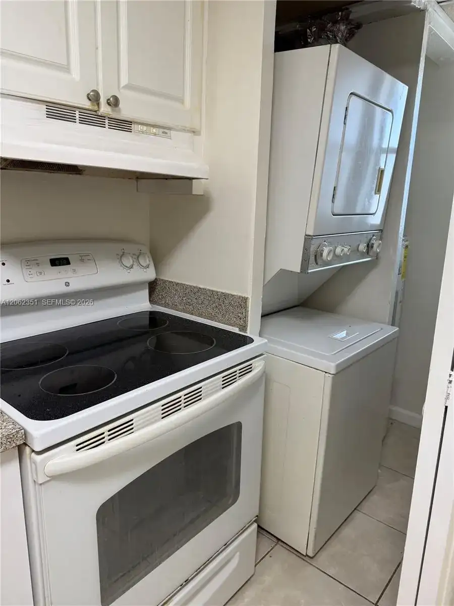 7825 Fairview Dr # 204, Tamarac FL 33321 photo 5