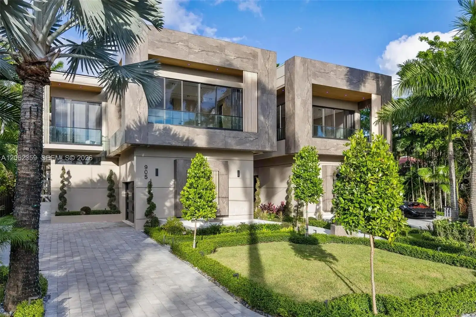 905 Belle Meade Island Dr, Miami FL 33138