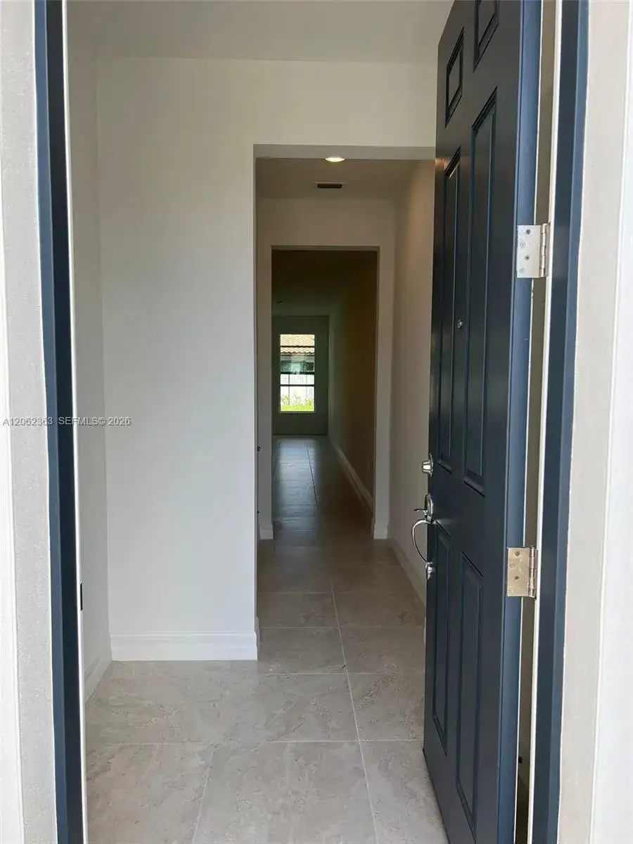 6121 Rancho Ln, Green Acres FL 33415 photo 3