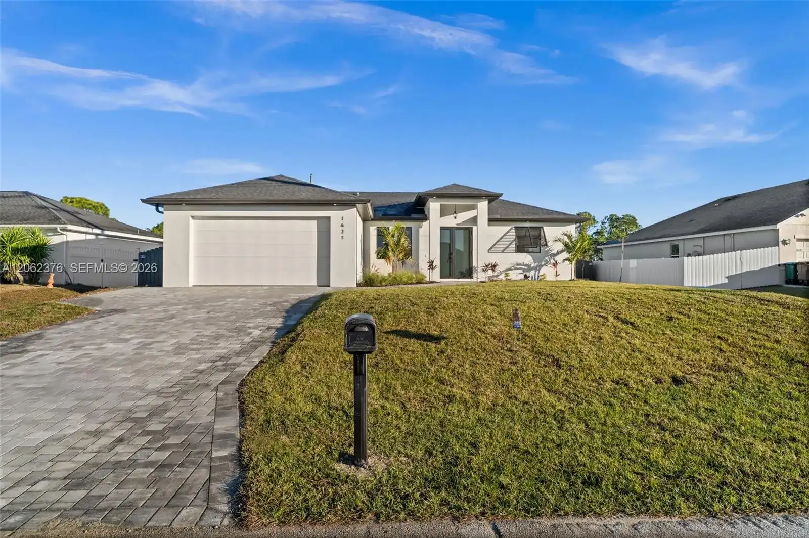 1621 NW 23rd Ter, Cape Coral FL 33993