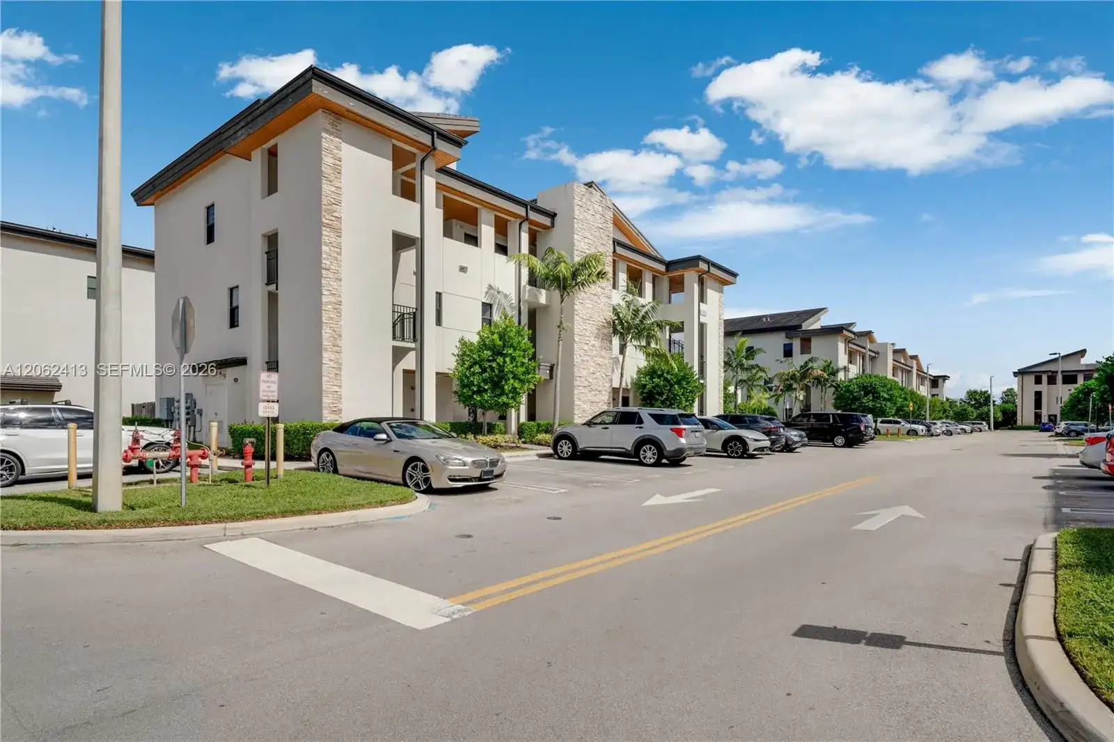 10425 NW 82nd St # 4, Doral FL 33178 photo 3