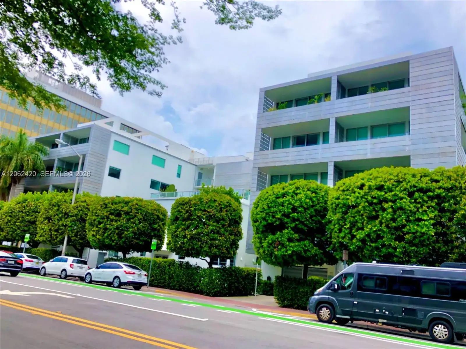 1700 Meridian Ave # 303, Miami Beach FL 33139 photo 2
