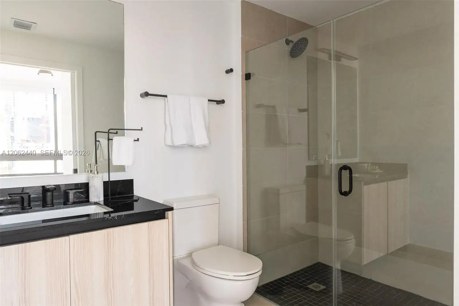 225 N Miami Ave # 1801, Miami FL 33128 photo 4