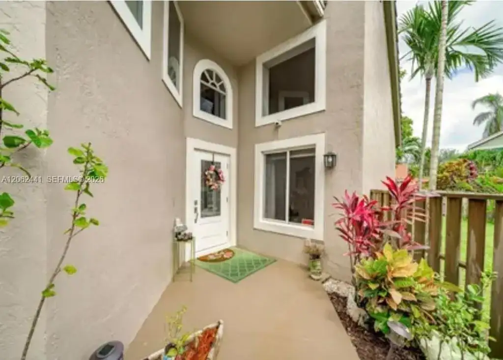 10157 NW 4th St # 1, Plantation FL 33324 photo 5