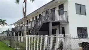 110 W 26th St # 4, Hialeah FL 33010