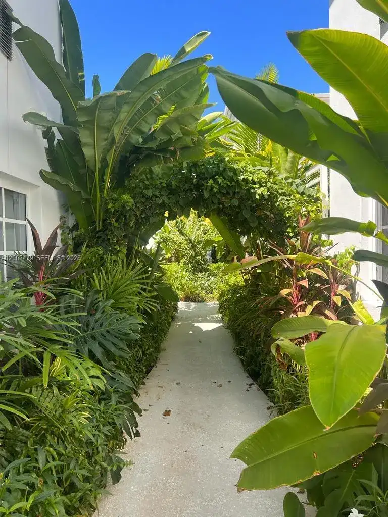 8035 Abbott Avenue # 102, Miami Beach FL 33141 photo 3