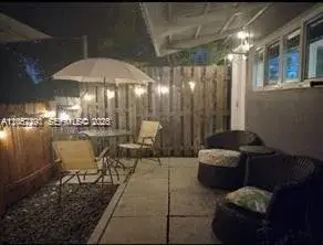 1337 NE 3rd Ave # 2, Fort Lauderdale FL 33304