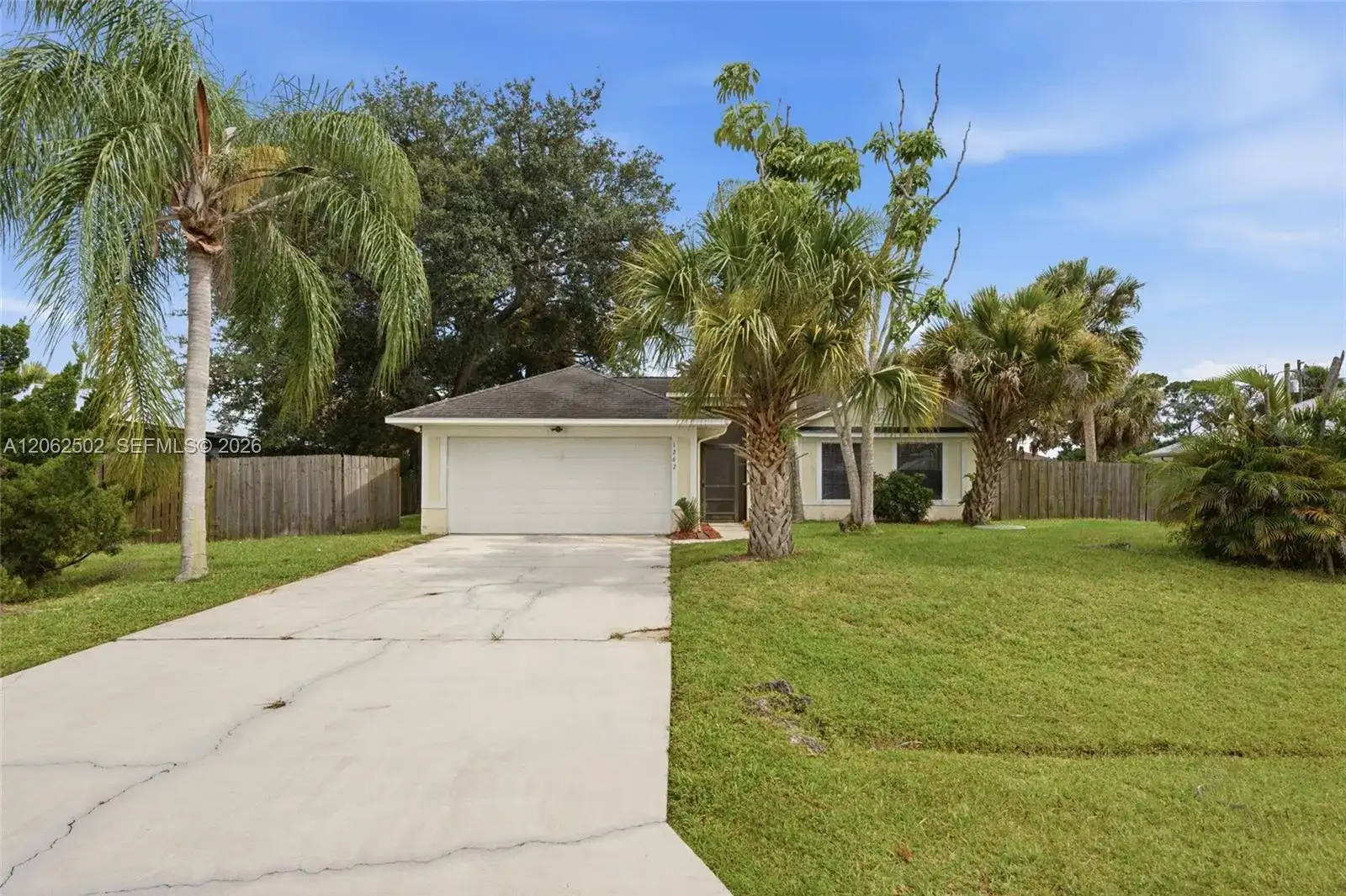 1262 SW Lawndale Ave, Port St. Lucie FL 34953 photo 2