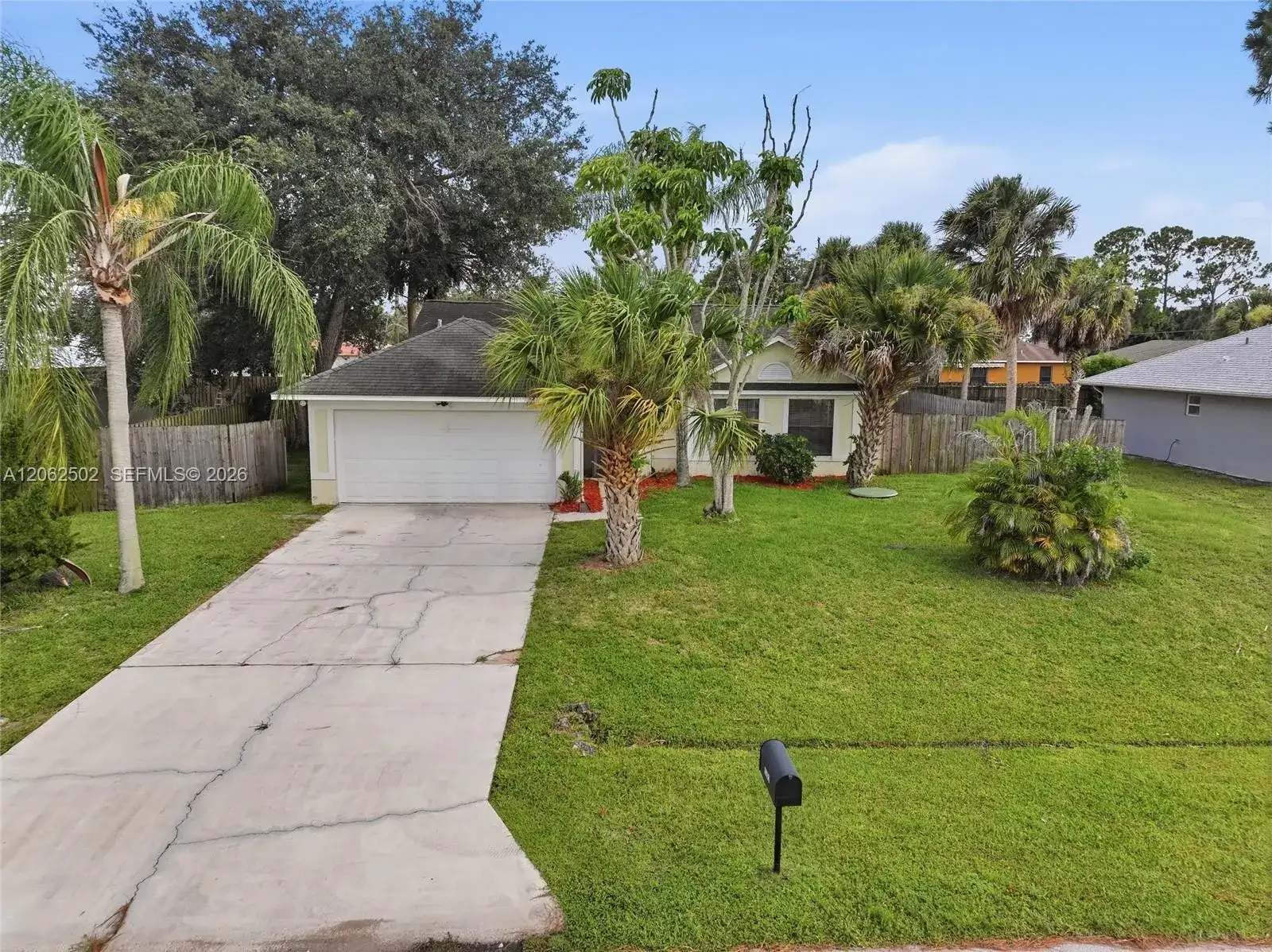 1262 SW Lawndale Ave, Port St. Lucie FL 34953 photo 3