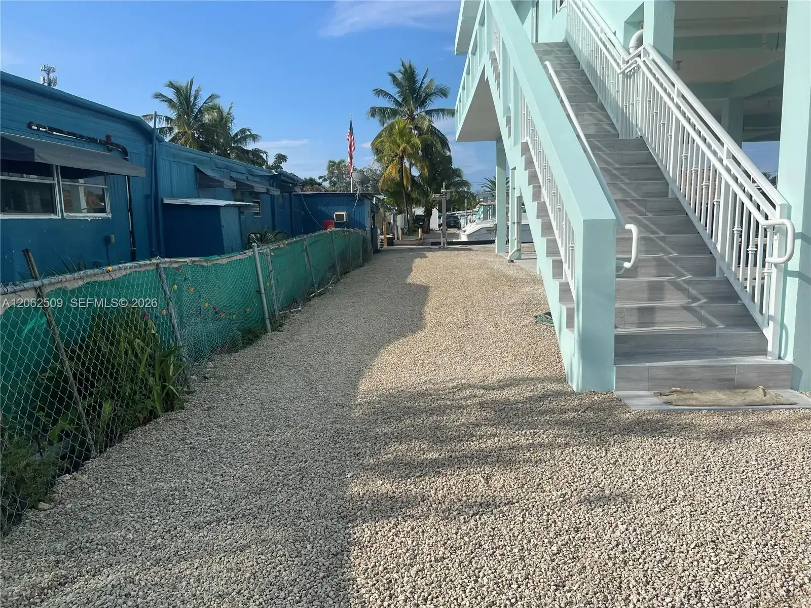 456 Bahia Honda Rd, Key Largo FL 33037 photo 3