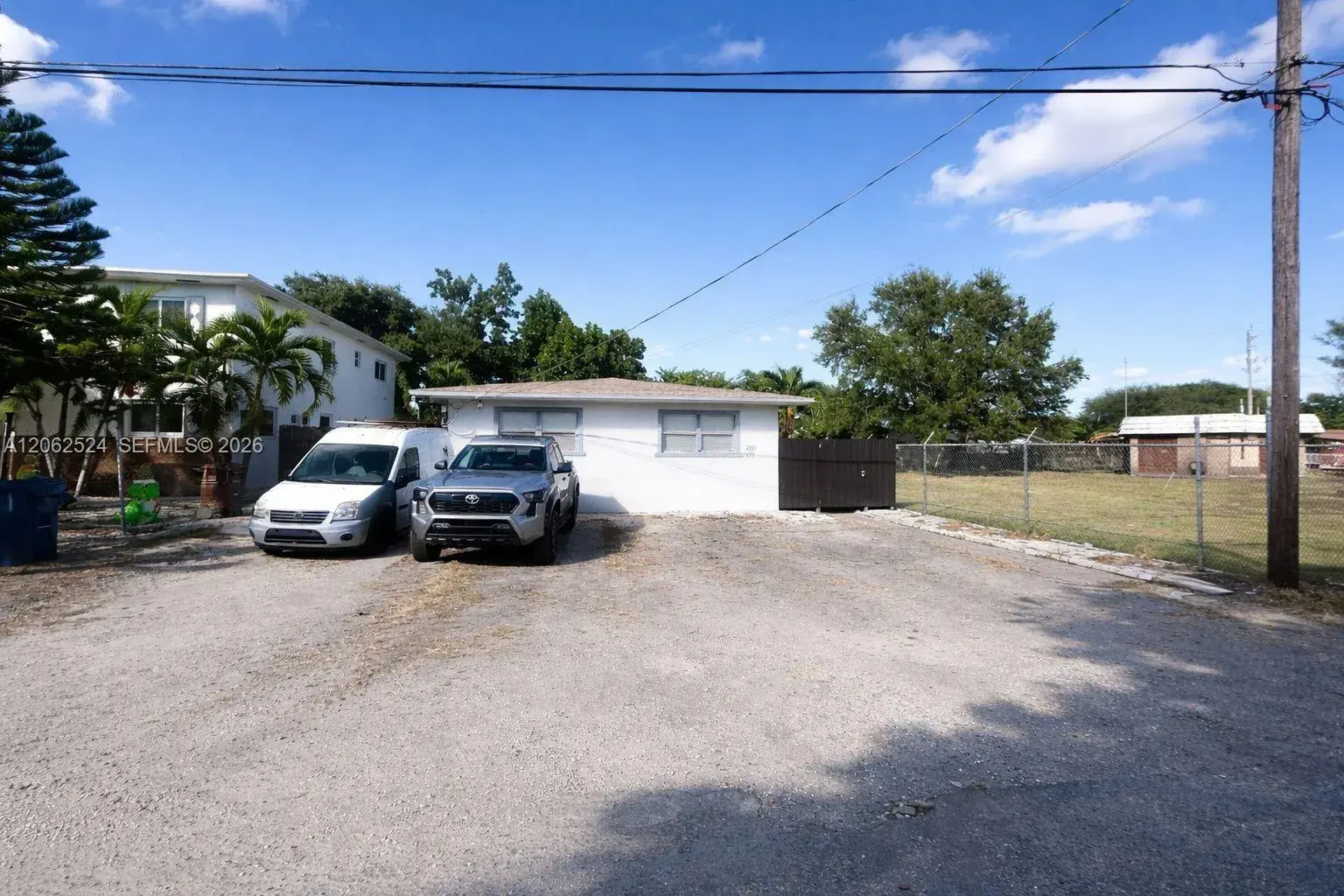 2931 NW 47th St # 3, Miami FL 33142 photo 2