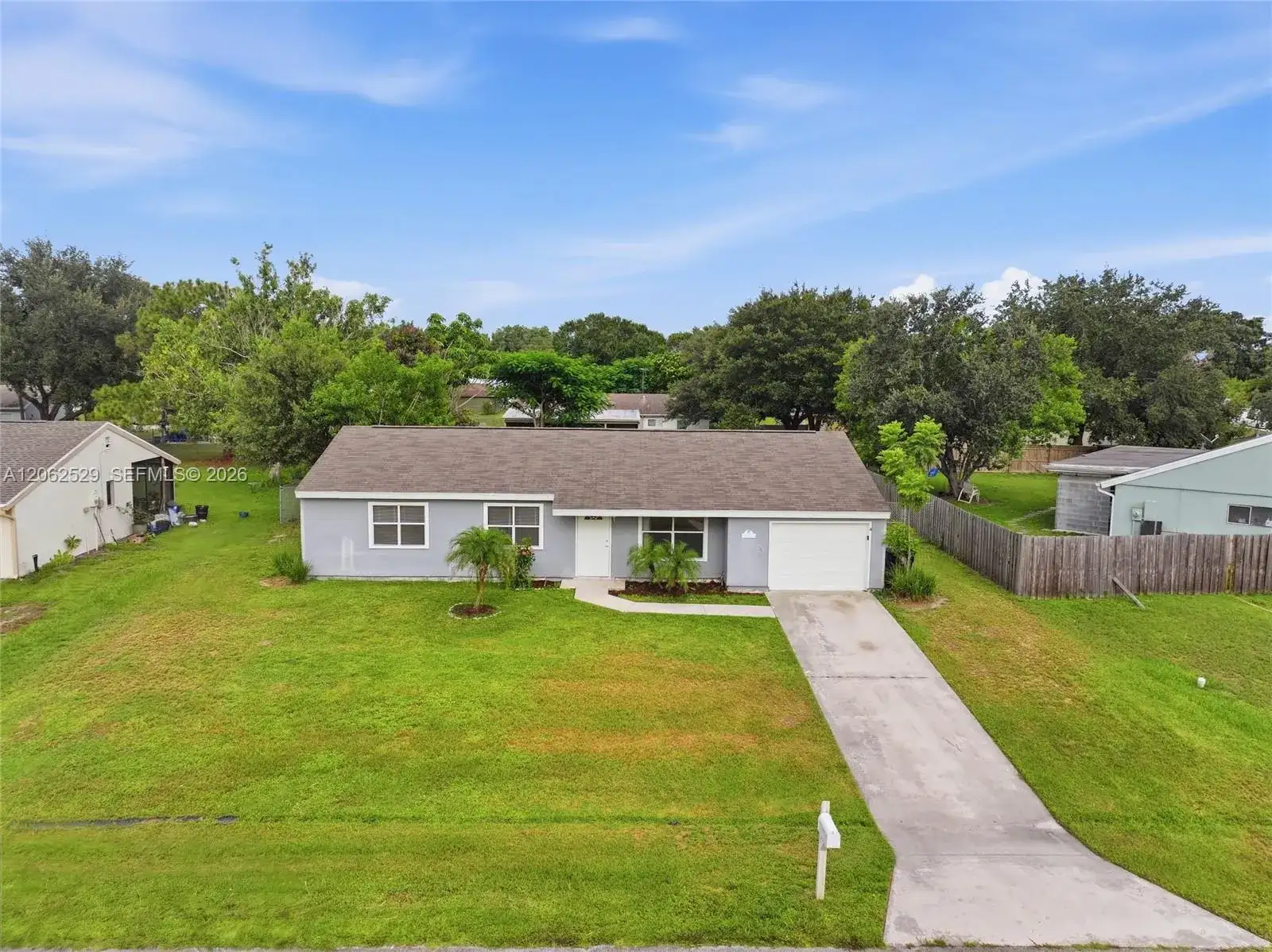 205 SW Kentwood Rd, Port St. Lucie FL 34953 photo 3