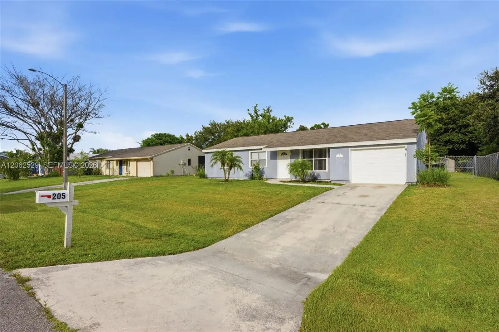 205 SW Kentwood Rd, Port St. Lucie FL 34953 photo 4
