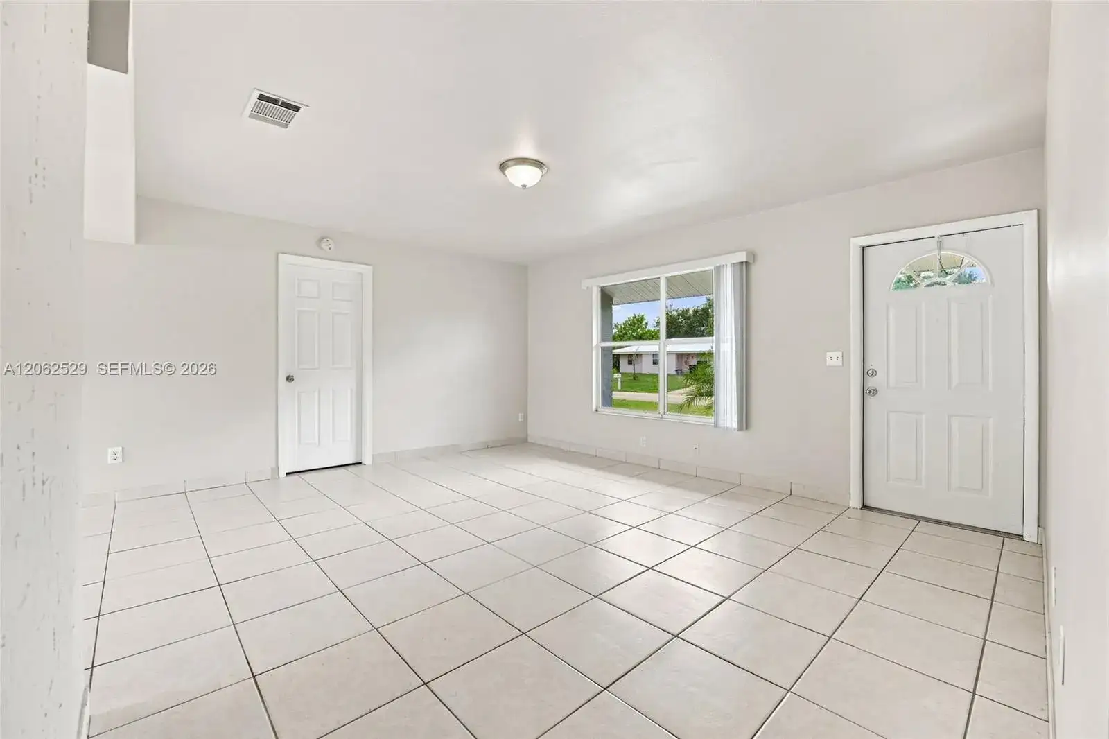 205 SW Kentwood Rd, Port St. Lucie FL 34953 photo 5