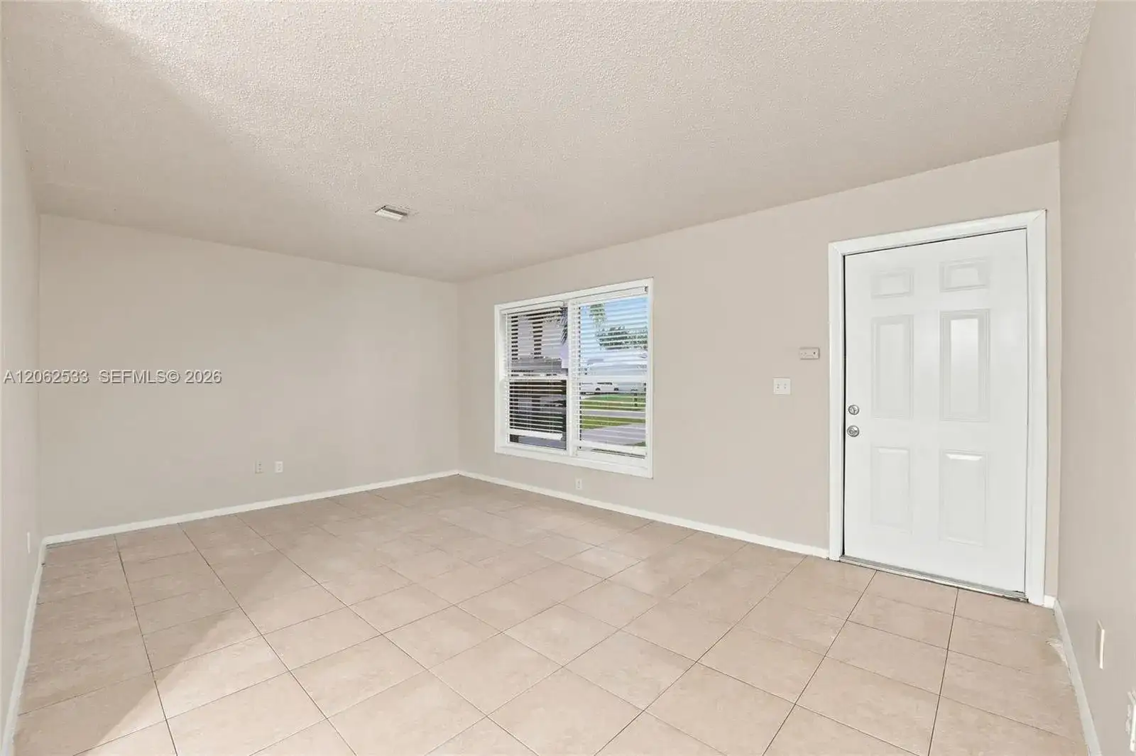 365 NW Curtis St, Port St. Lucie FL 34983 photo 4