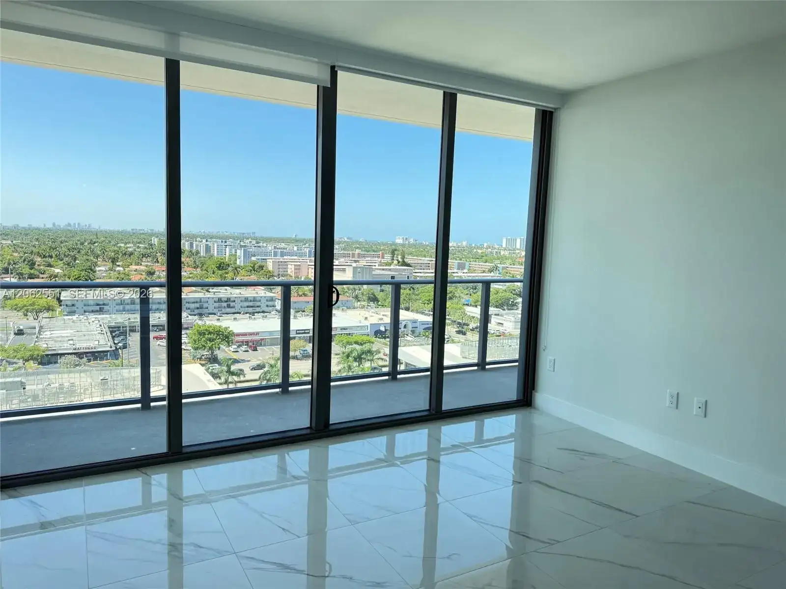 1170 E hallandale # 1106, Hallandale Beach FL 33009 photo 2