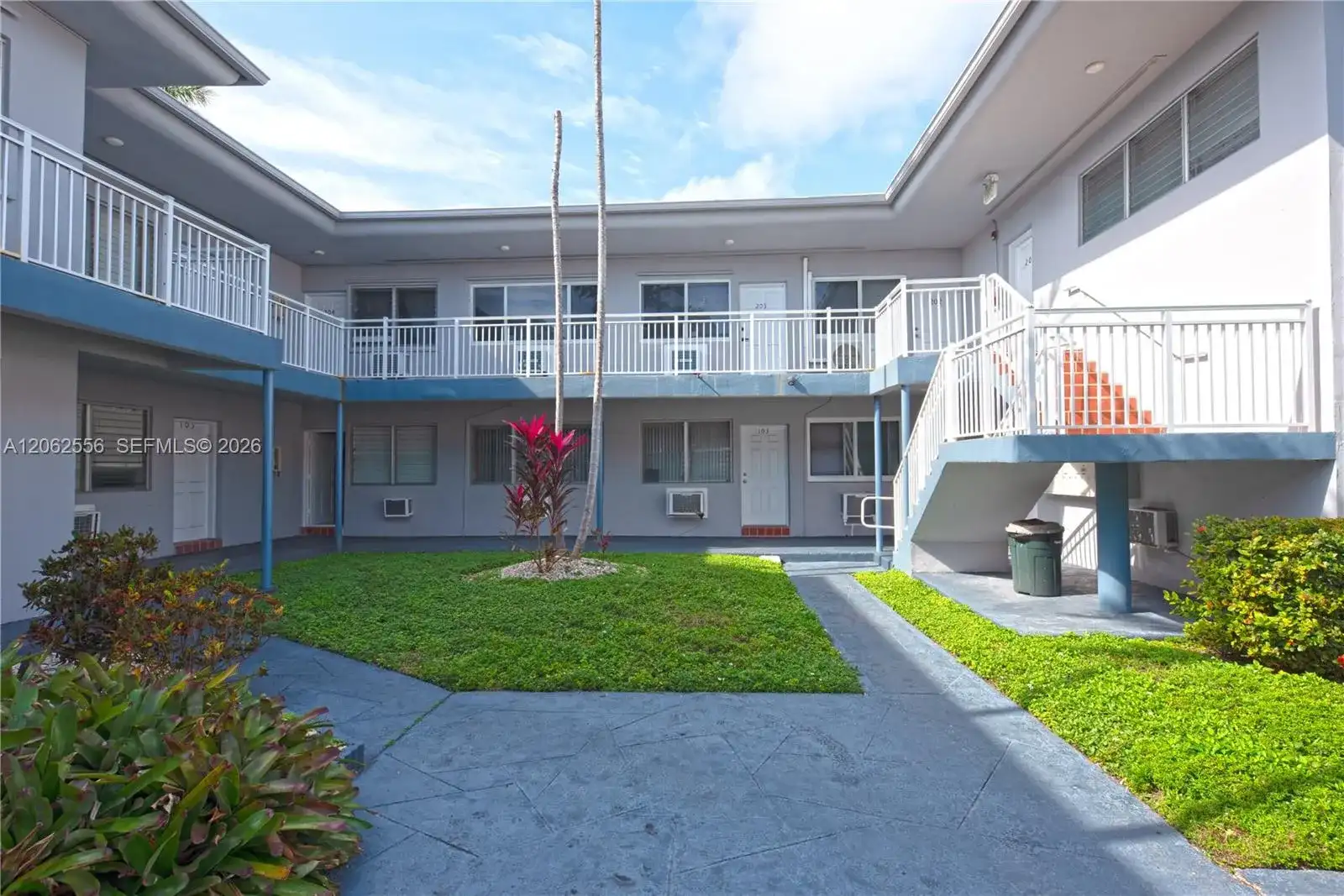 350 75th St # 203, Miami Beach FL 33141 photo 2