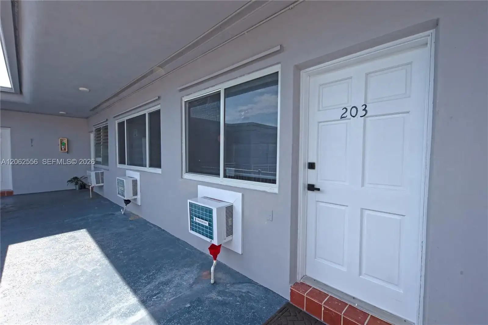 350 75th St # 203, Miami Beach FL 33141 photo 3