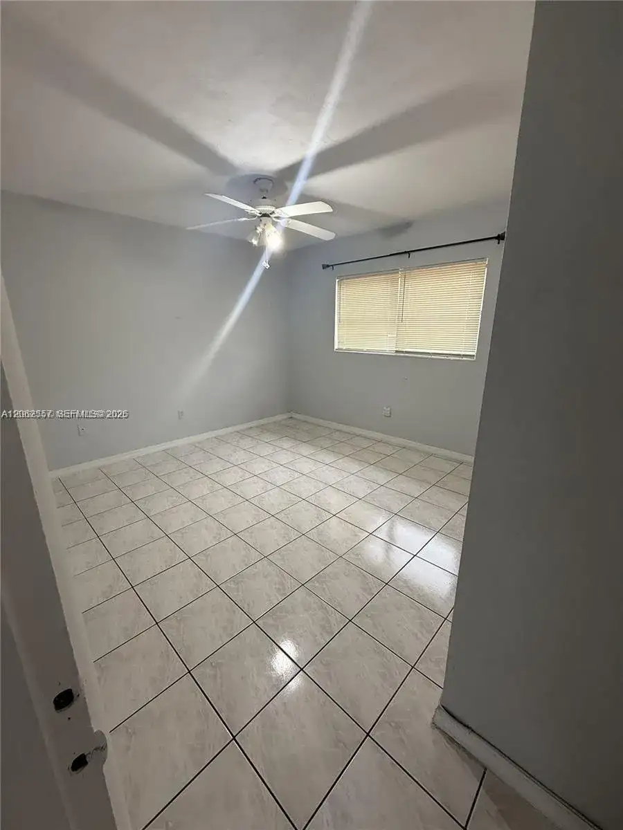 7505 SW 82nd St # 314, Miami FL 33143 photo 4