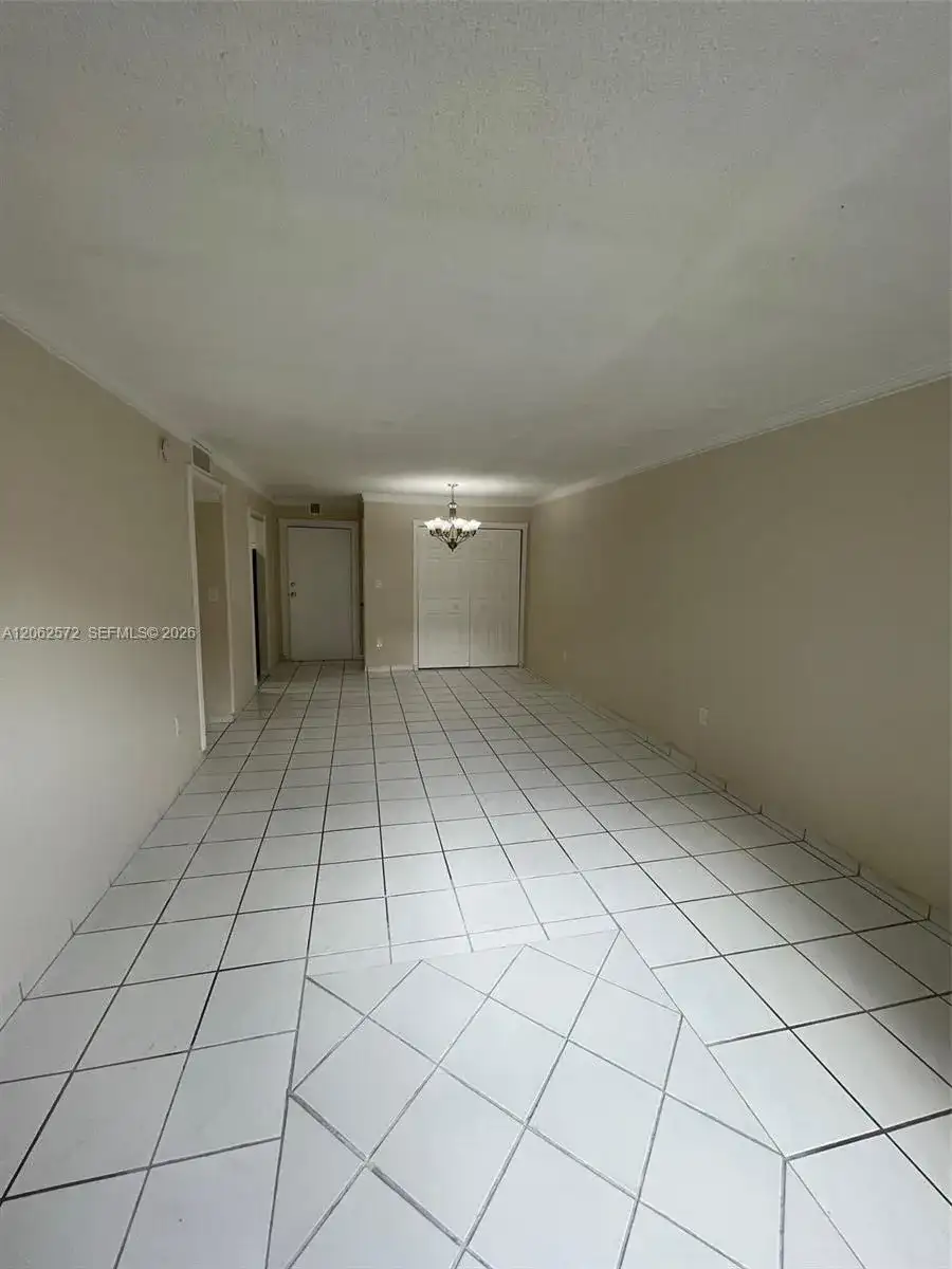5625 W 20th Ave # 215, Hialeah FL 33012 photo 5