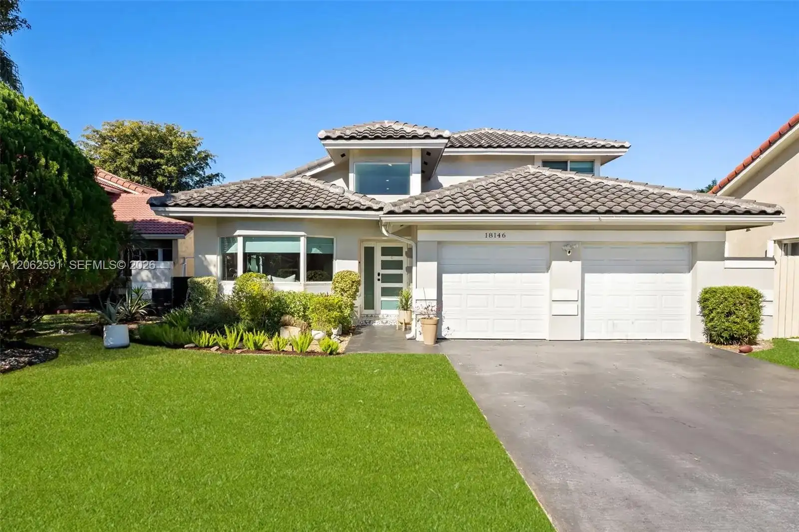 18146 NW 61st Pl, Hialeah FL 33015