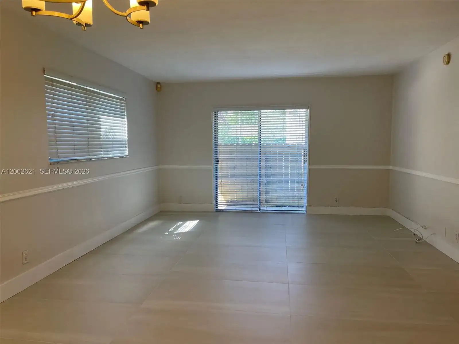 6703 N Kendall Dr # 404, Pinecrest FL 33156 photo 3