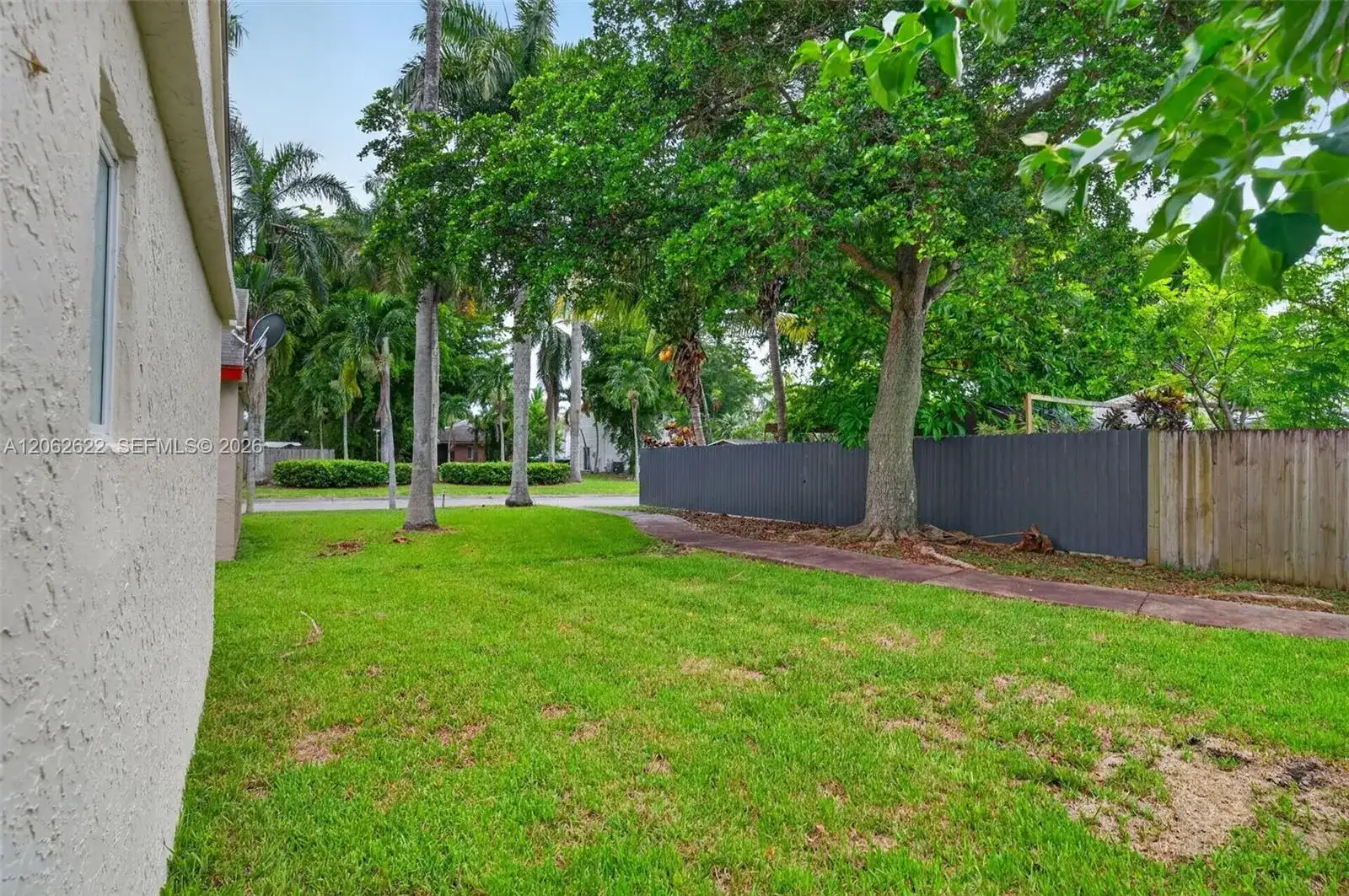 792 SW 9th St, Florida City FL 33034 photo 4