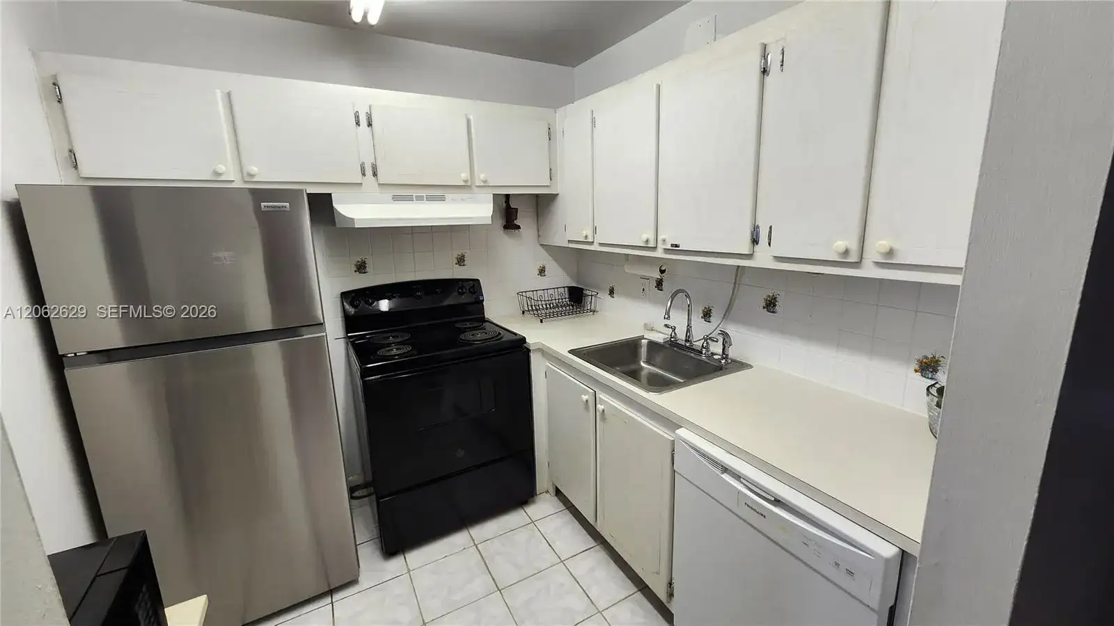376 Durham L, Deerfield Beach FL 33442 photo 5