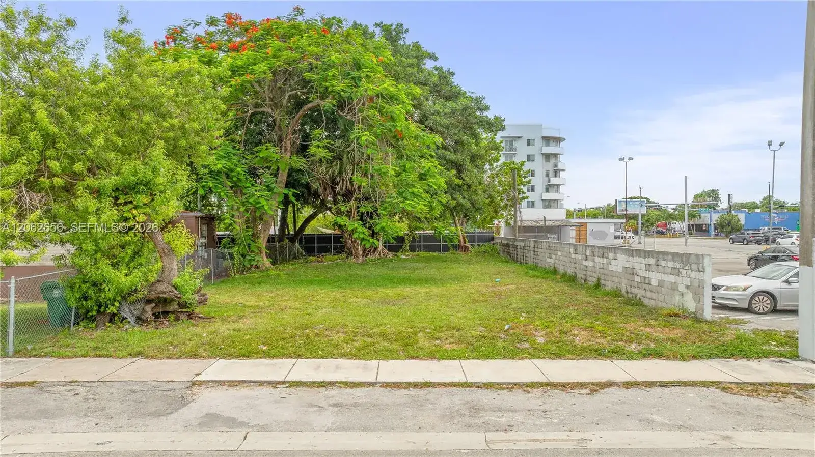 1618 NW 55th St, Miami FL 33142