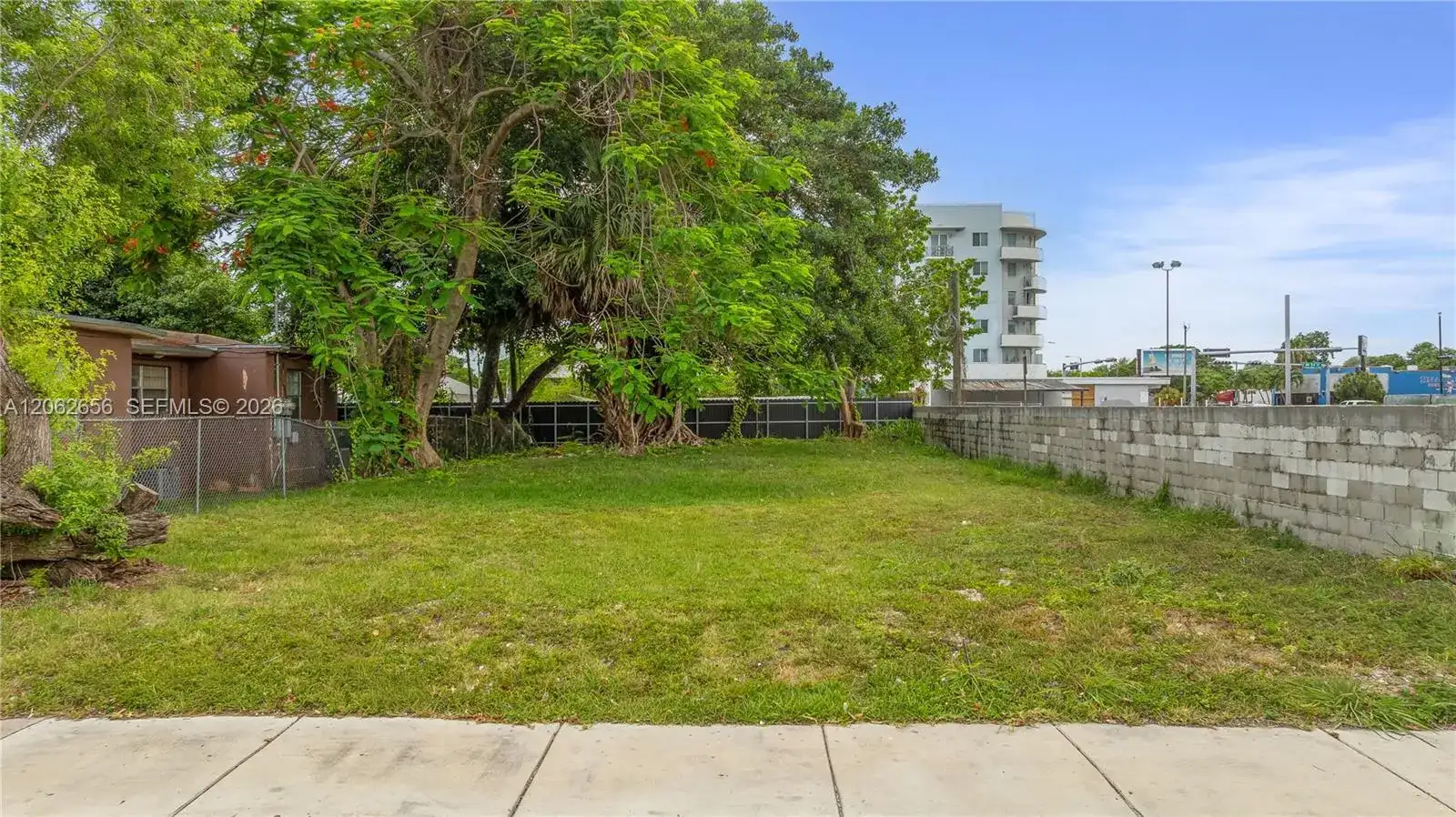 1618 NW 55th St, Miami FL 33142 photo 4