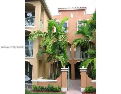 6560 NW 114th Ave # 505, Doral FL 33178 photo 2