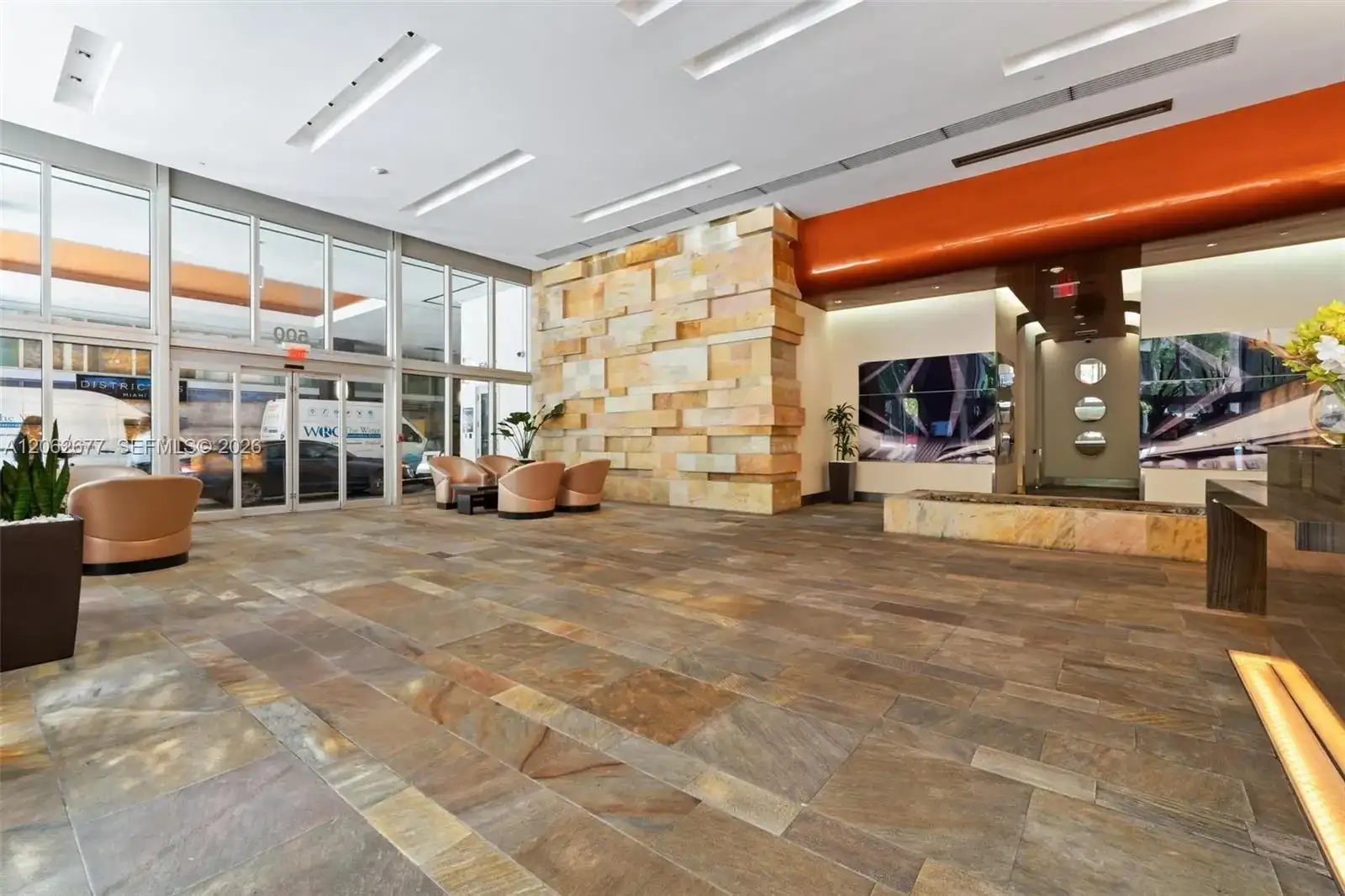 500 Brickell Ave # 1405, Miami FL 33131 photo 3