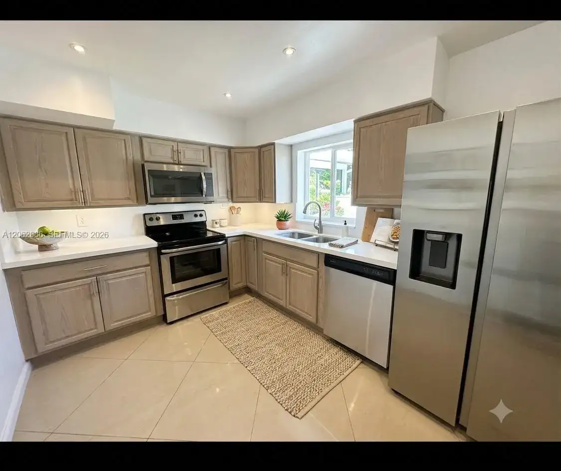 1415 Garfield St, Hollywood FL 33020 photo 3