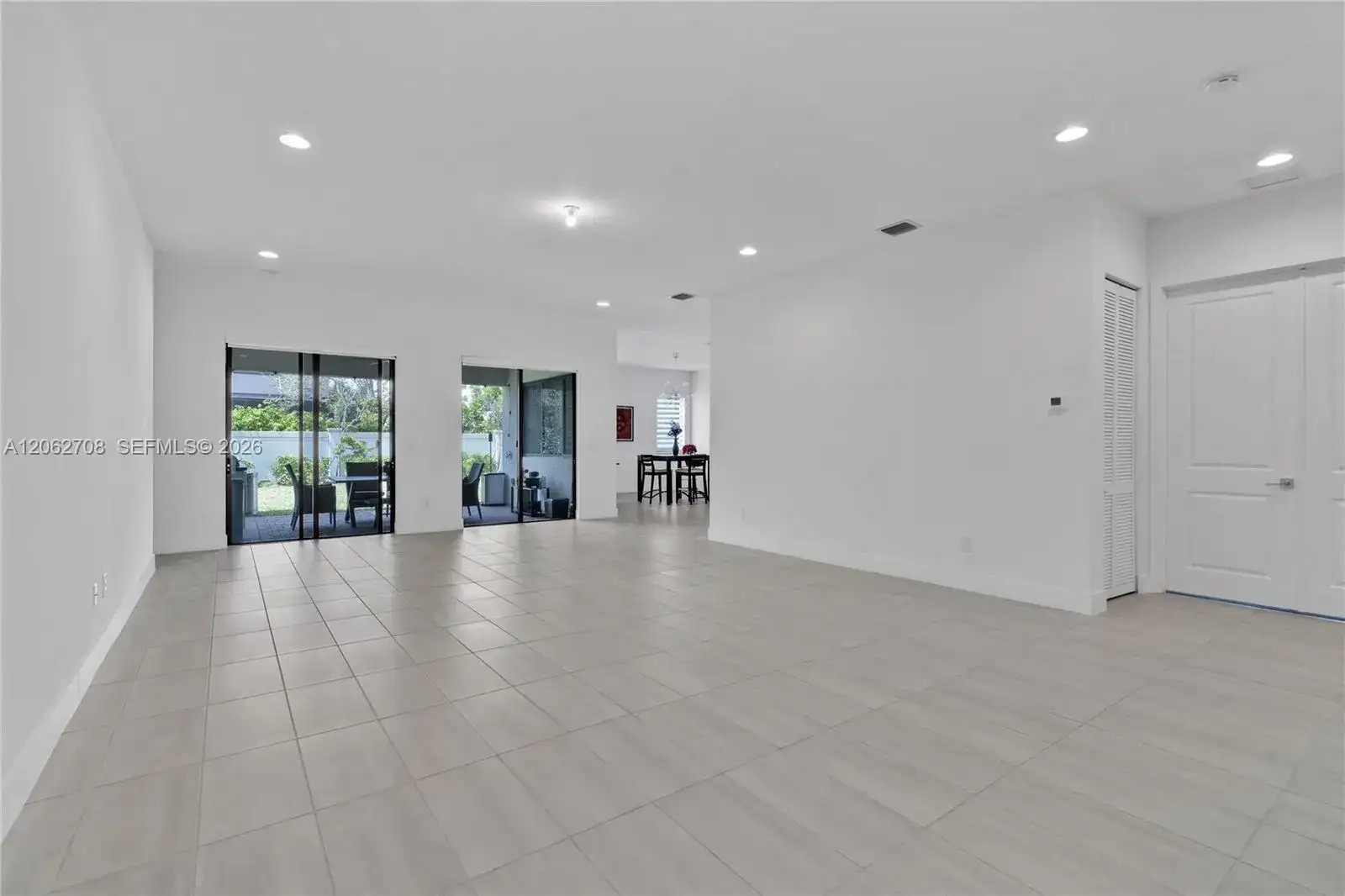 4528 SW 178th Ave, Miramar FL 33029 photo 3