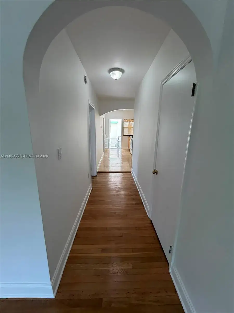 1027 Euclid Ave # 2, Miami Beach FL 33139 photo 3