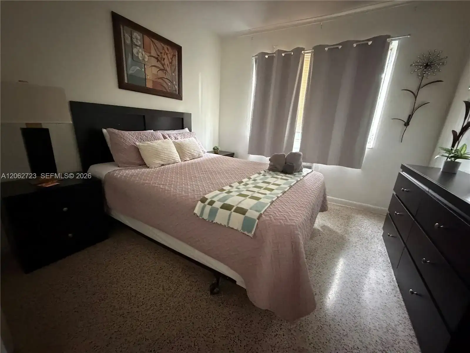461 SW 6th St # 3, Miami FL 33130 photo 4