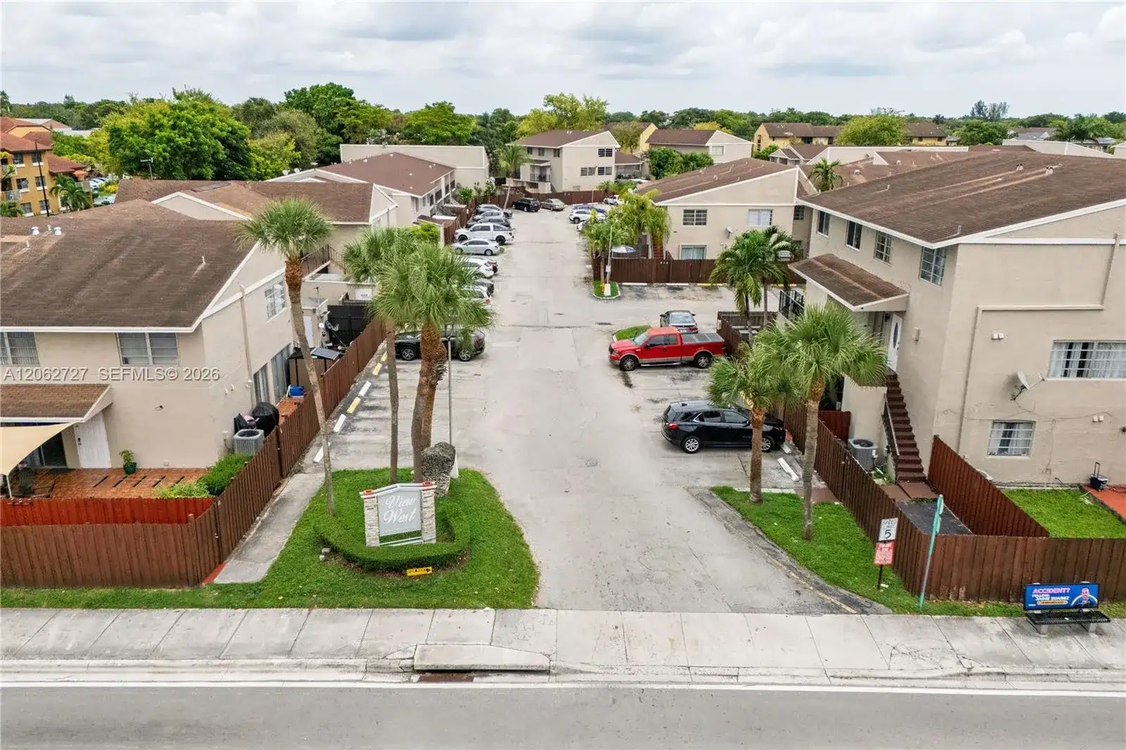 15680 SW 82nd Cir Ln # 8, Miami FL 33193 photo 2