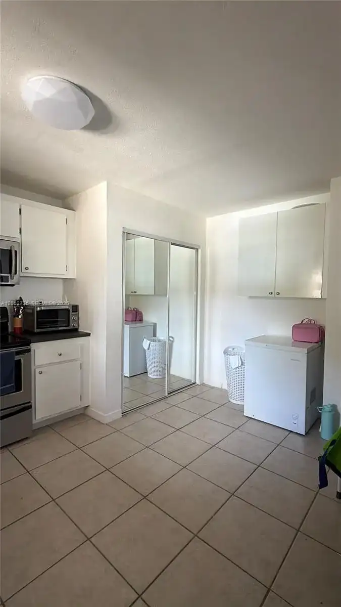 12193 Royal Palm Blvd # 1A, Coral Springs FL 33065