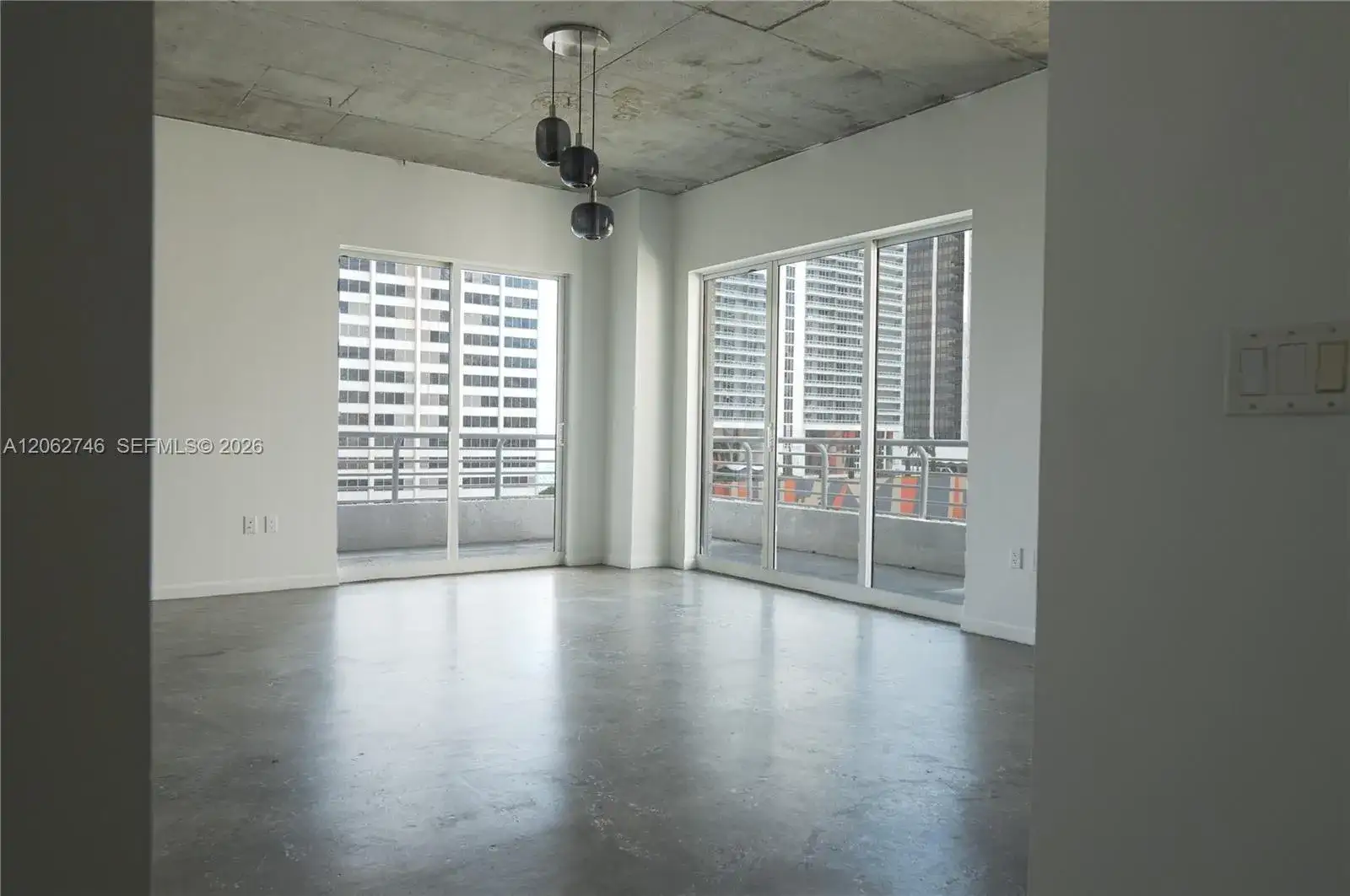 133 NE 2nd Ave # 1202, Miami FL 33132 photo 2