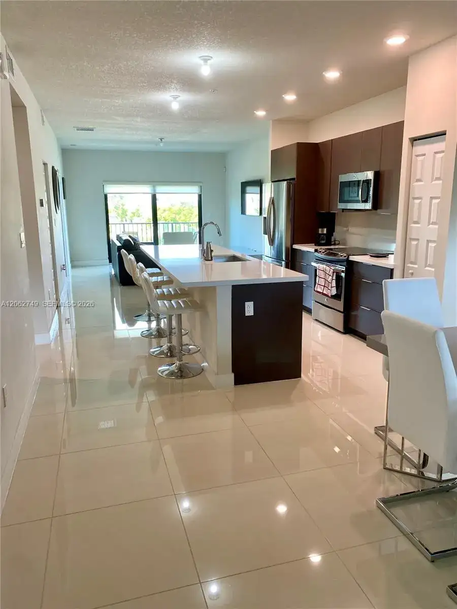 7805 NW 104th Ave # 25, Doral FL 33178 photo 5