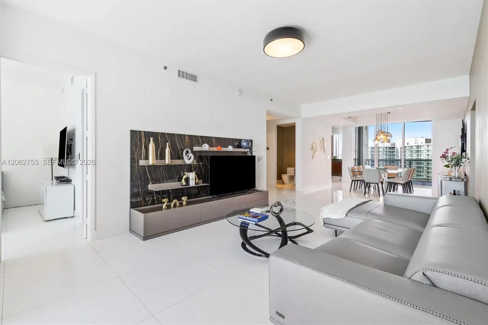 15811 Collins Ave # 1604, Sunny Isles Beach FL 33160 photo 4